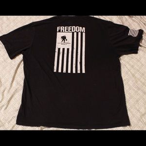 Men’s Under Armour Tee Shirt